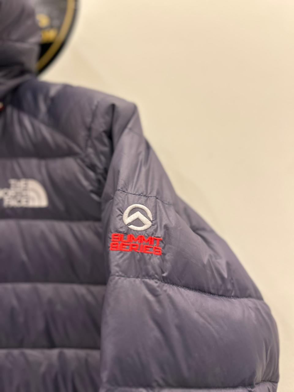 The North Face Summit Series 900