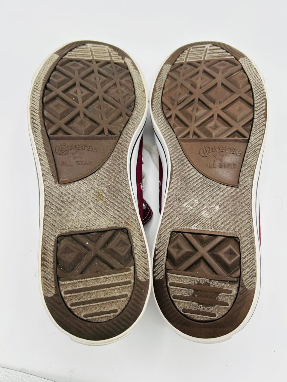 Converse Chuck Taylor All Star Low-Top Sneakers