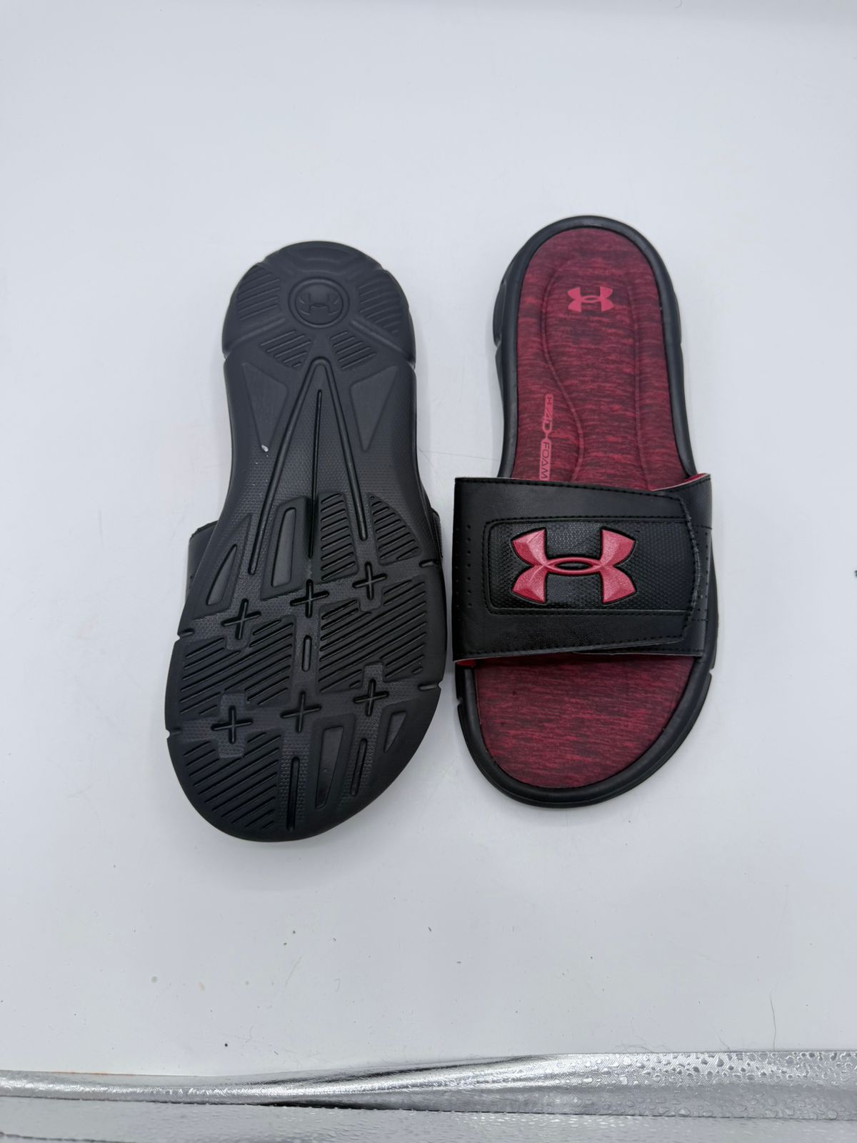 Under Armour Ignite V Slides