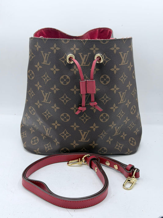 Louis Vuitton NéoNoé MM Bucket Bag