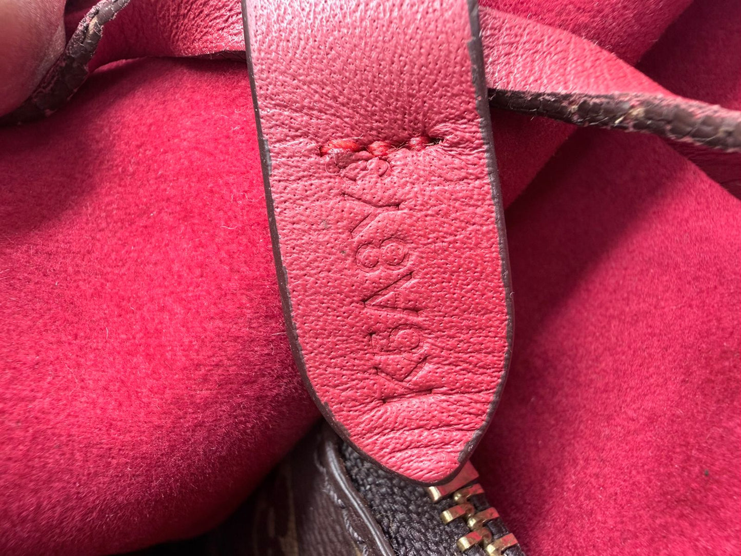 Louis Vuitton NéoNoé MM Bucket Bag