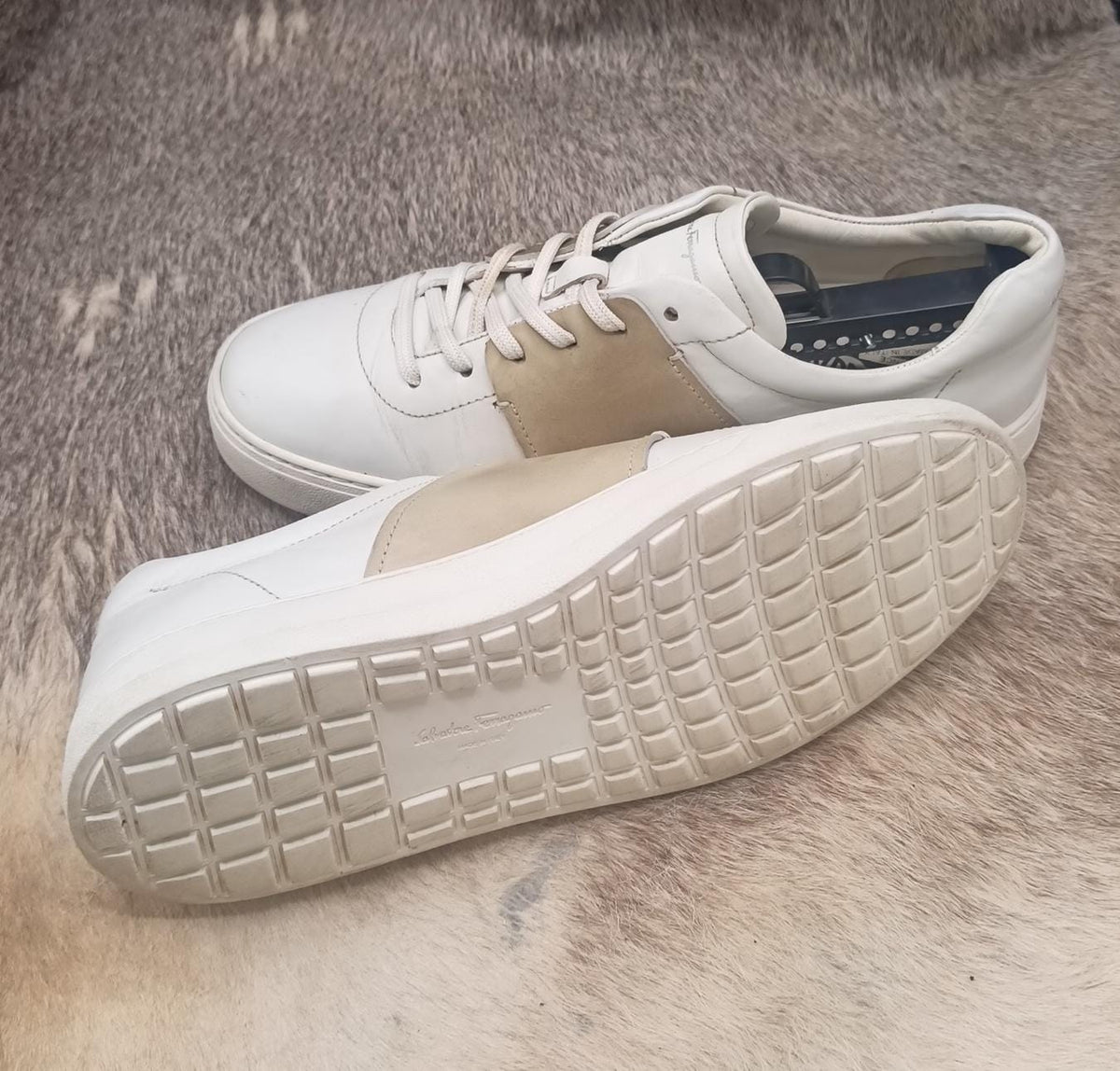 Salvatore Ferragamo Achille 1 Leather Low-Top Sneakers
