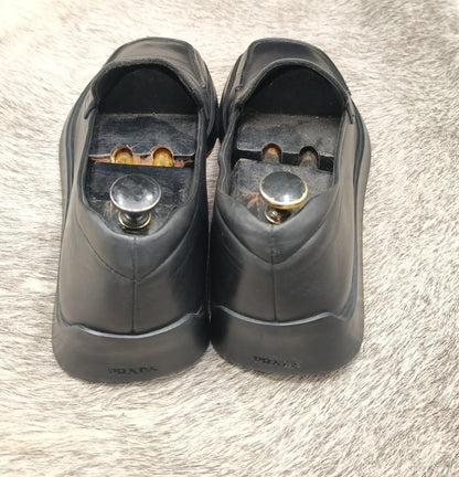 Prada old fashion