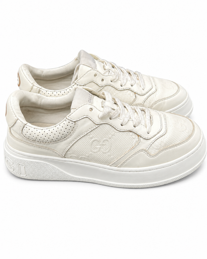 Gucci GG Embossed low-top leather sneaker
