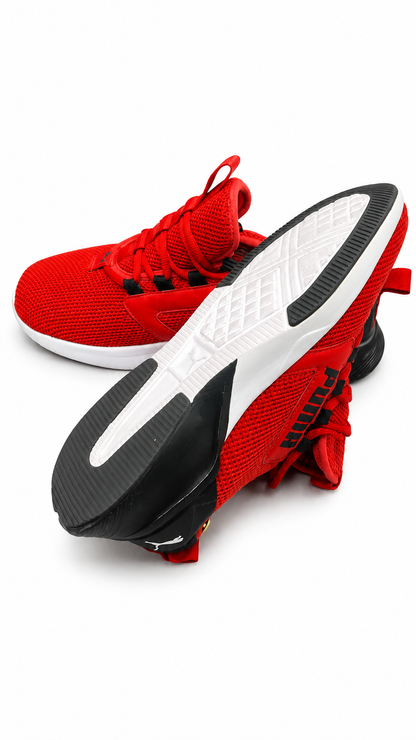 Puma running sneaker