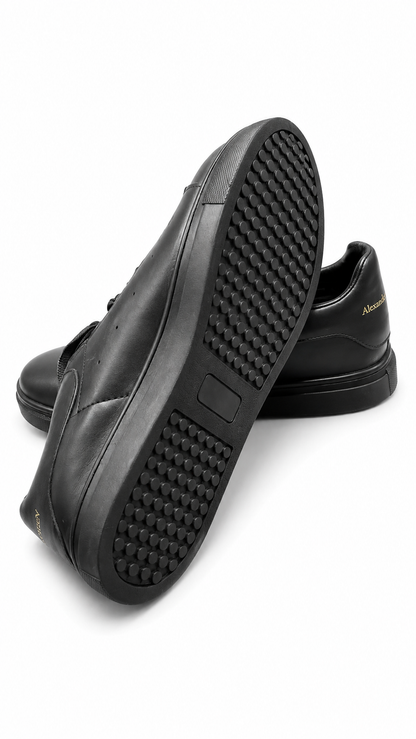 Alexander McQueen leather low-top sneaker