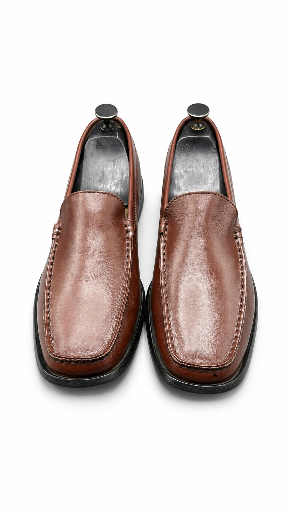 Tod's minimalist loafers