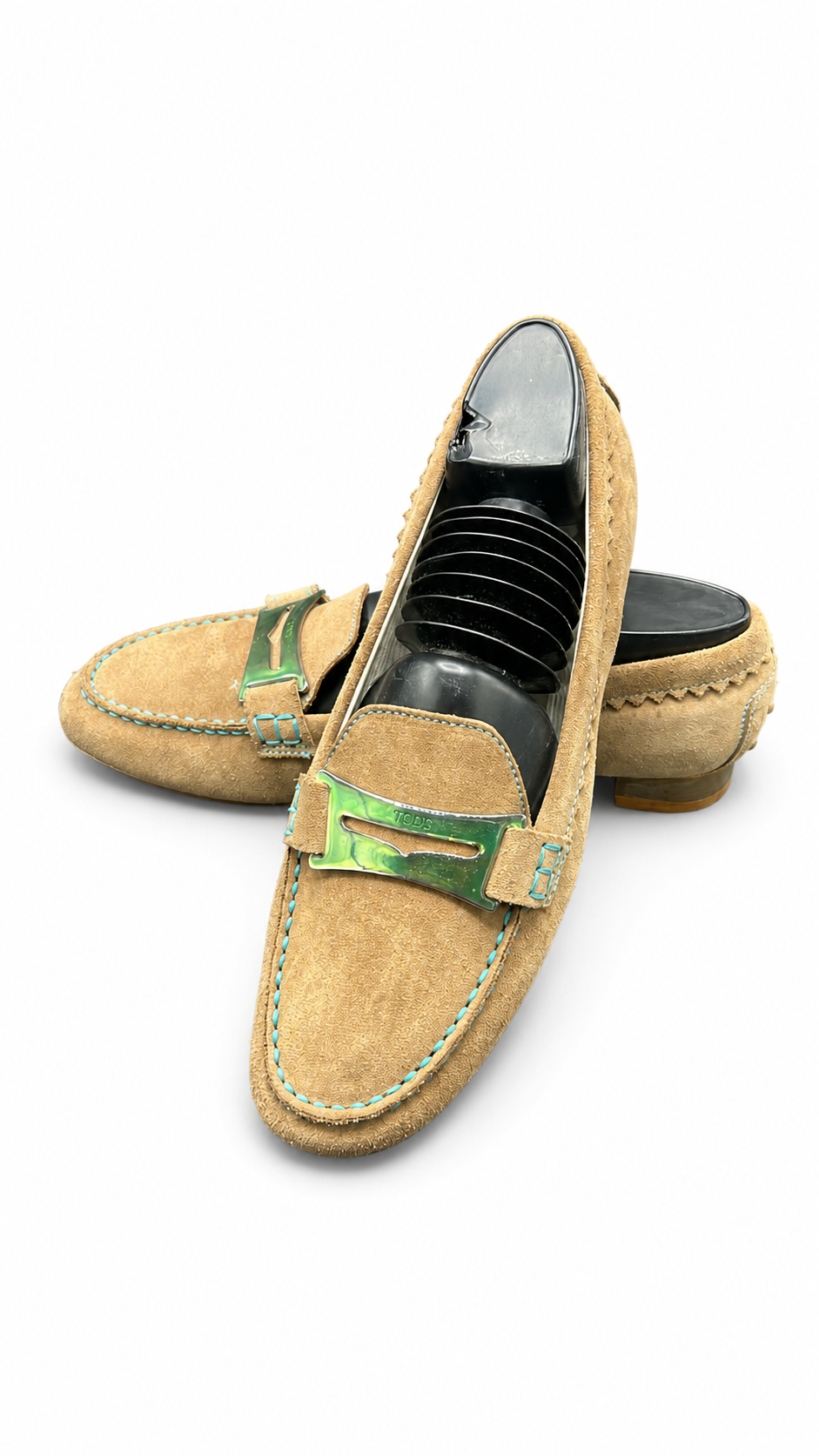 Tod's tan suede driving loafer