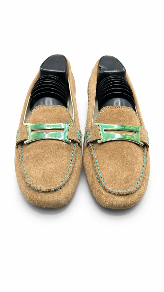 Tod's tan suede driving loafer