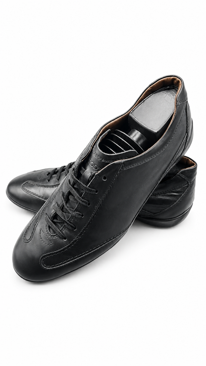Tod's black leather sneaker