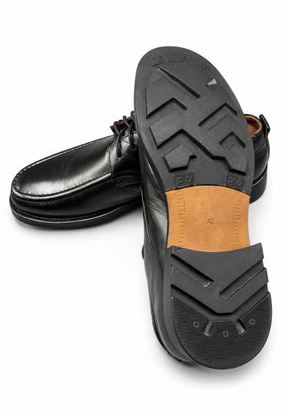 Gucci Leather Derby Dress Shoe