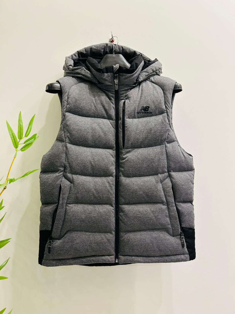New Balance Unisex Hooded Puffer Vest