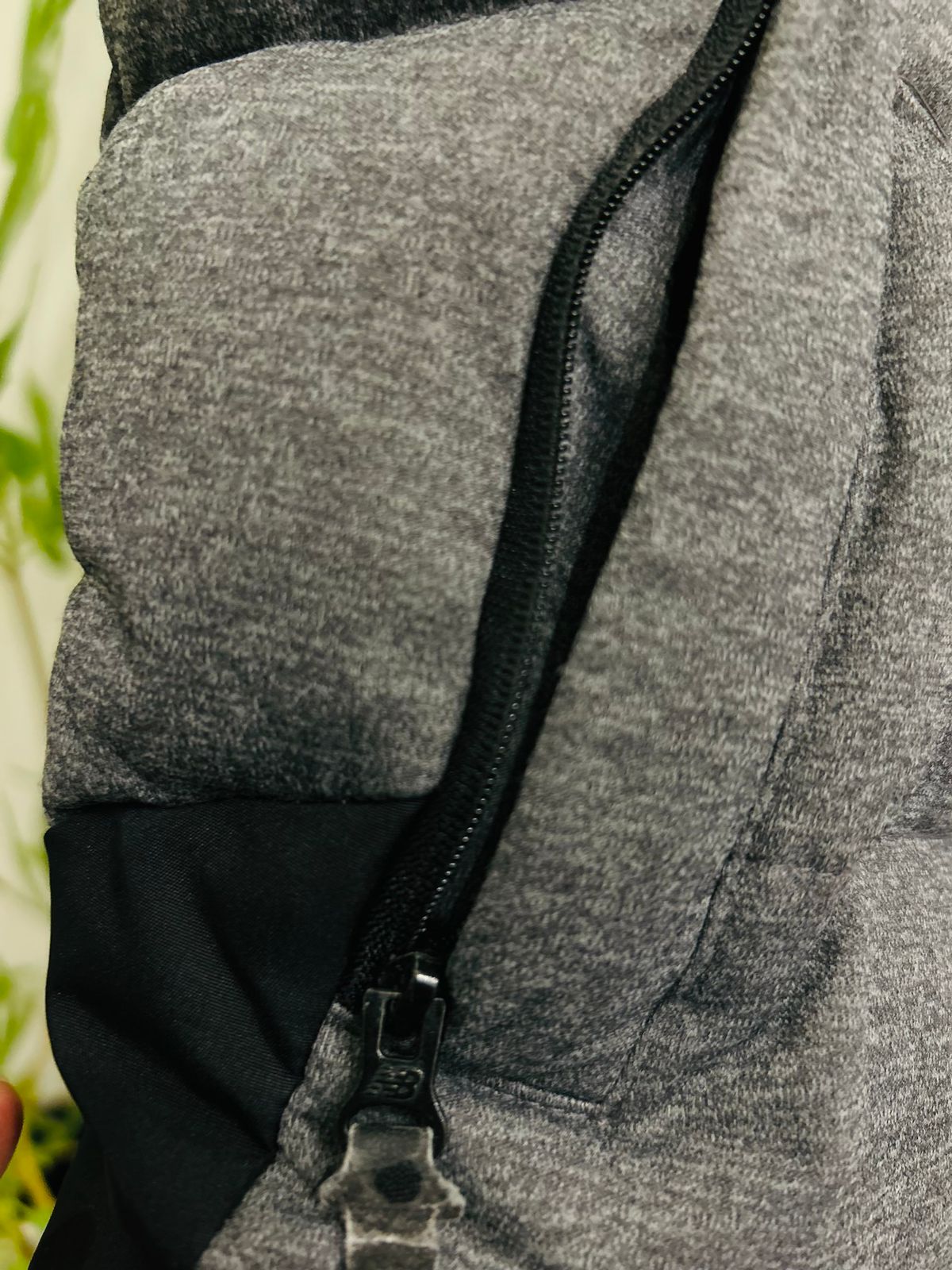 New Balance Unisex Hooded Puffer Vest