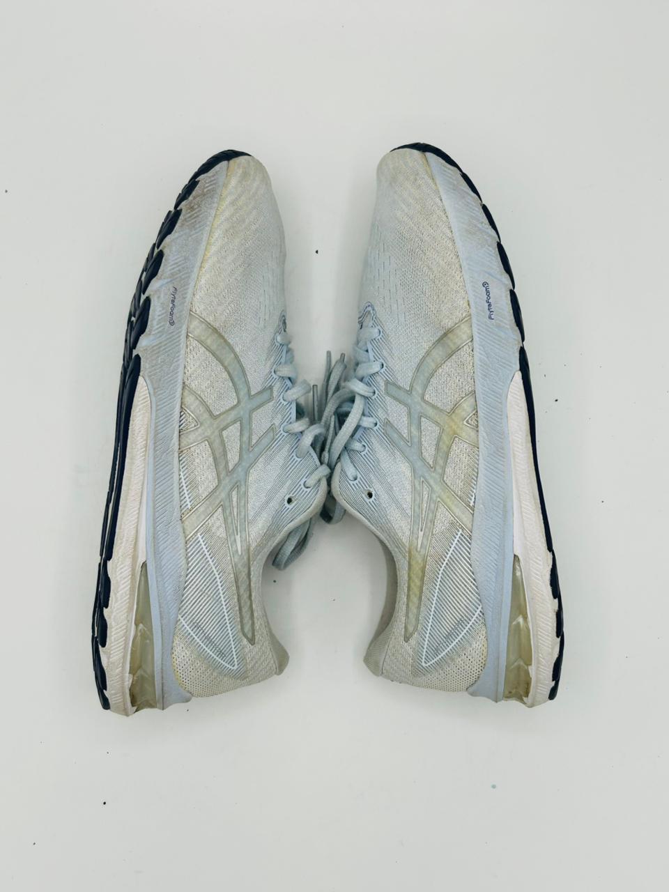 Women's Asics GT-2000 10 running shoes