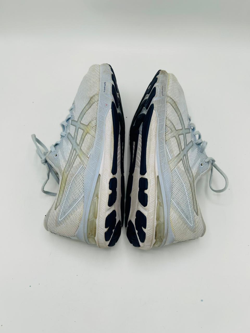 Women's Asics GT-2000 10 running shoes