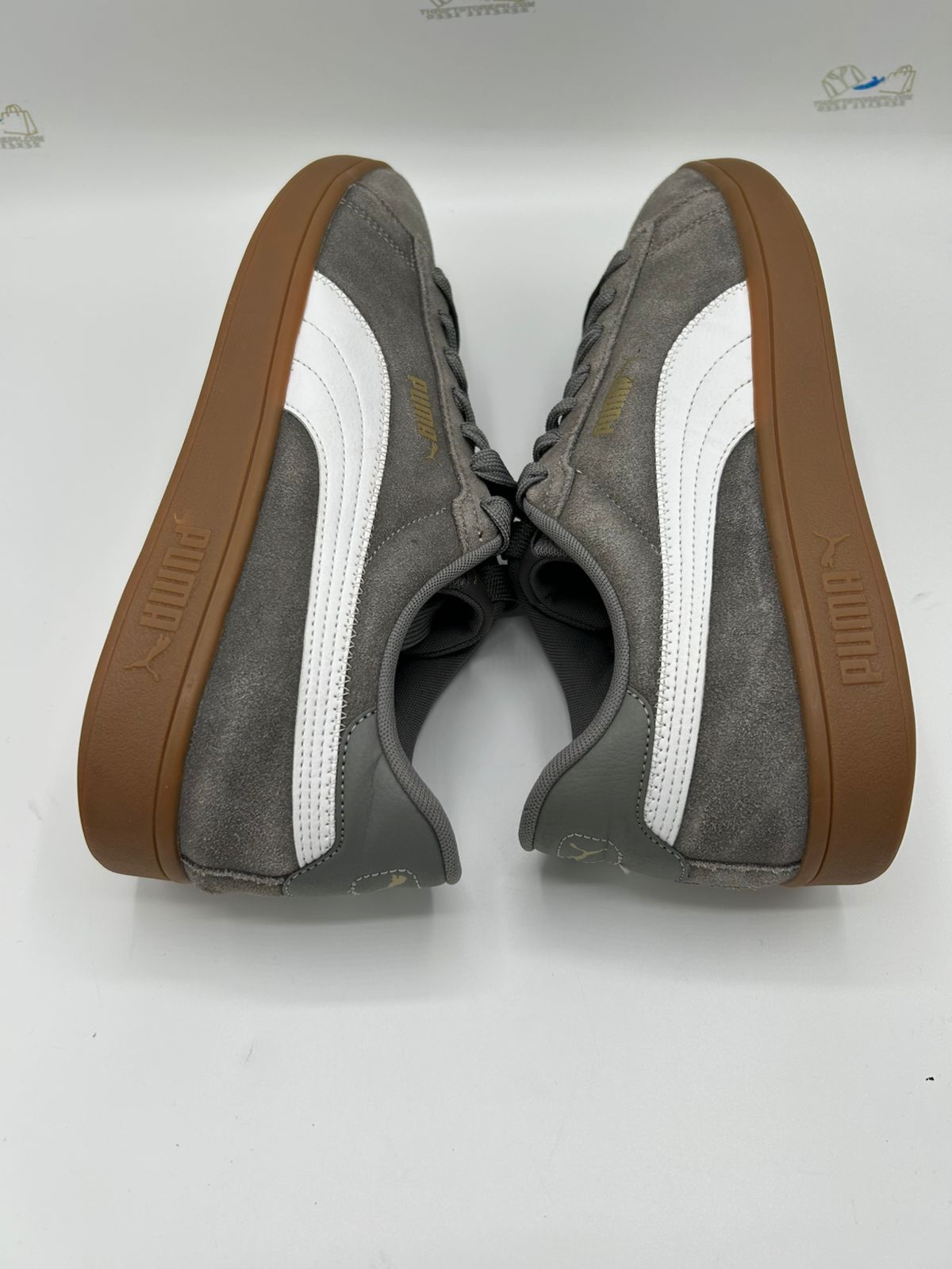 Puma Smash v2 'Charcoal Grey Gum' sneaker