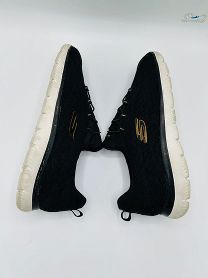 Skechers Hands Free Slip-ins Summits Classy Night sneakers