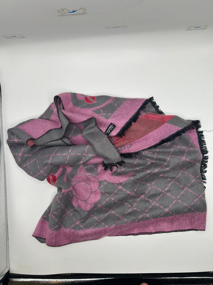 Channel Women's Scarf