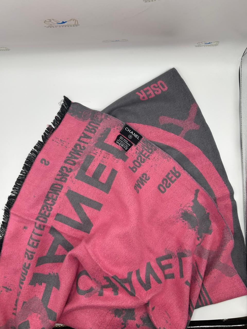 Channel Women's Scarf