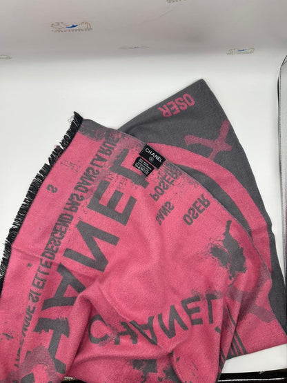 Channel Women's Scarf