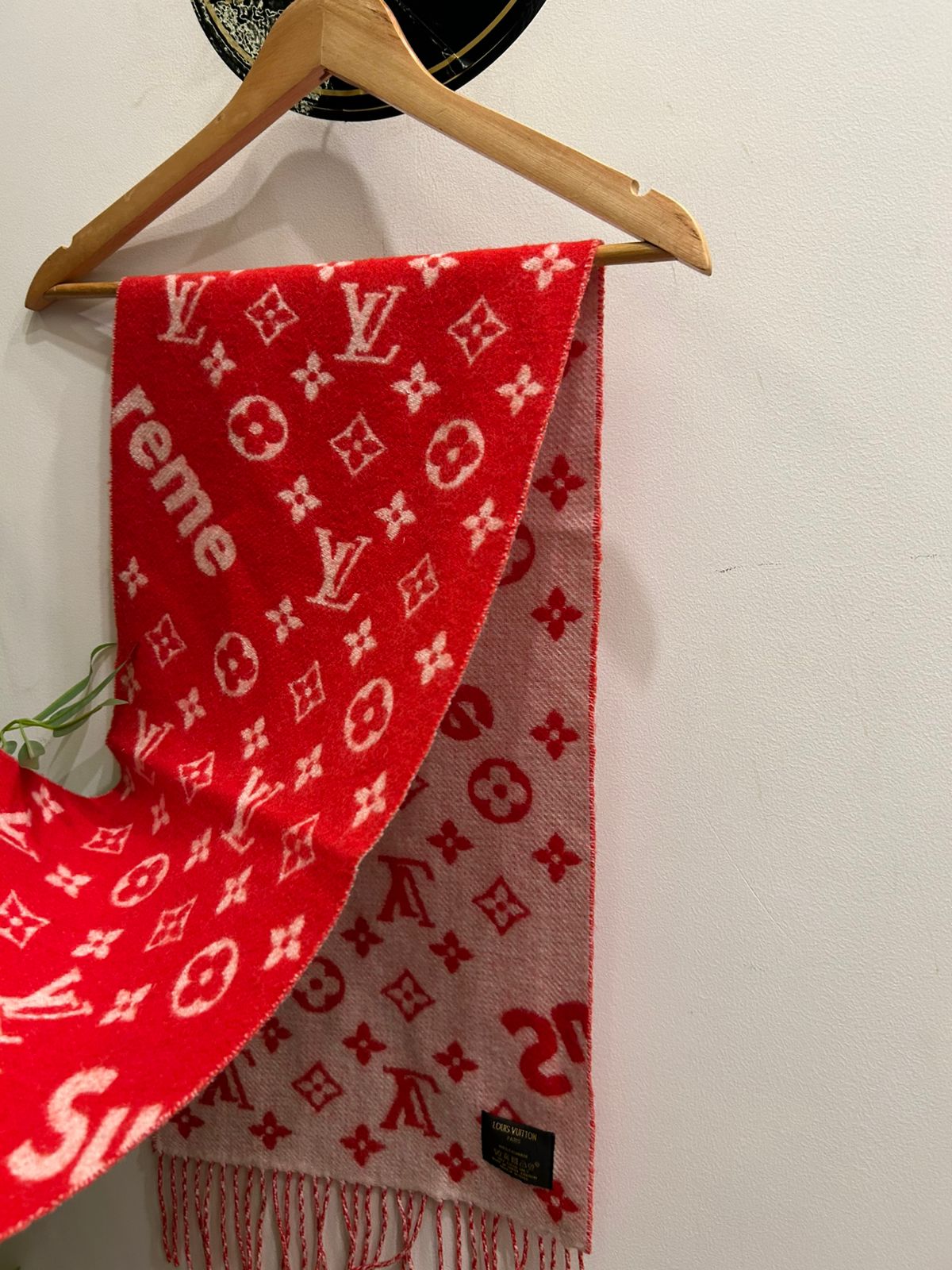 Louis Vuitton x Supreme Unisex Scarf