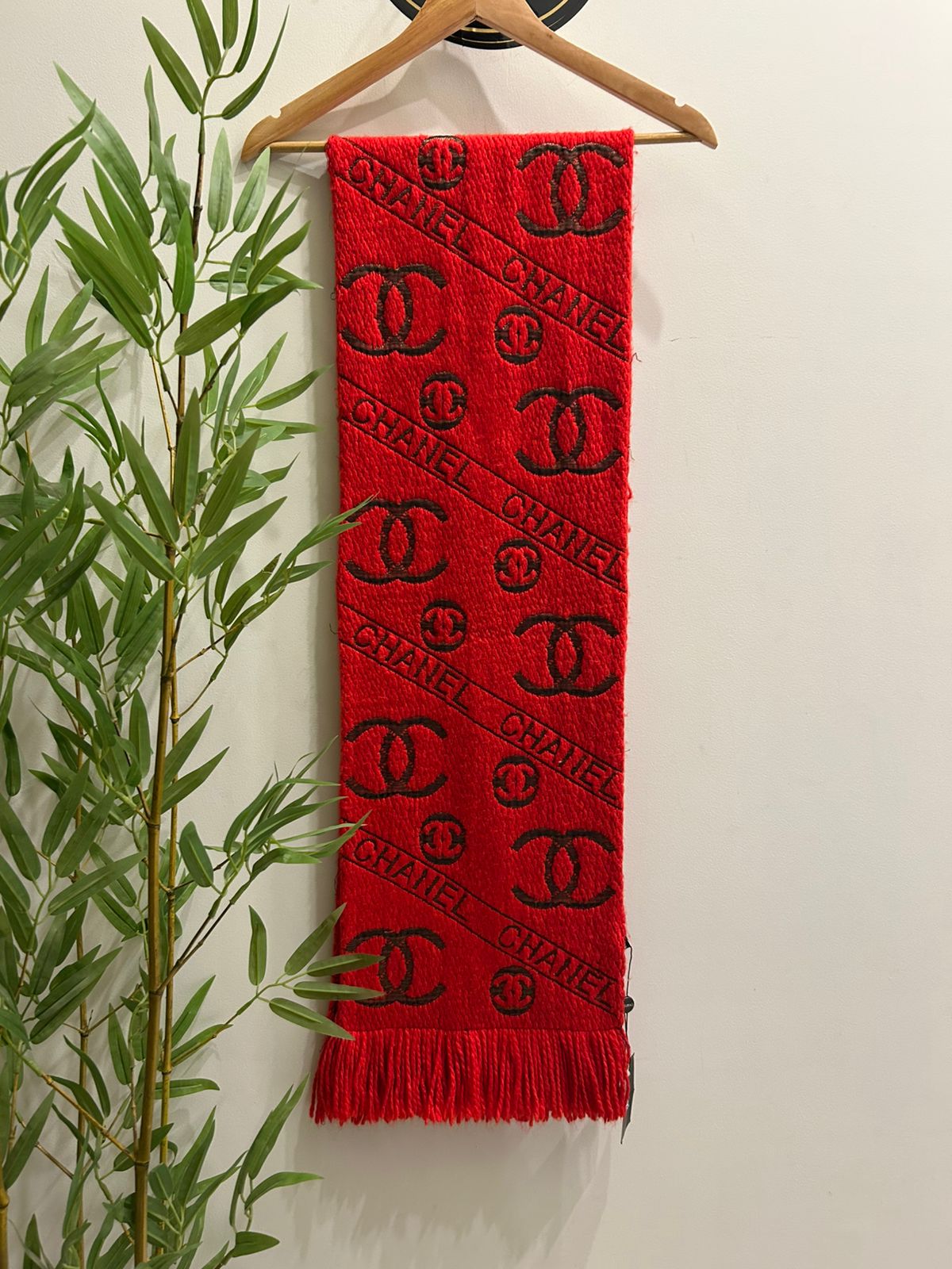 Channel Women's Scarf