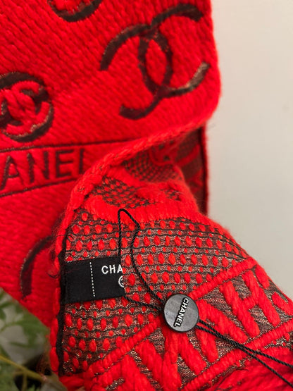 Channel Women's Scarf