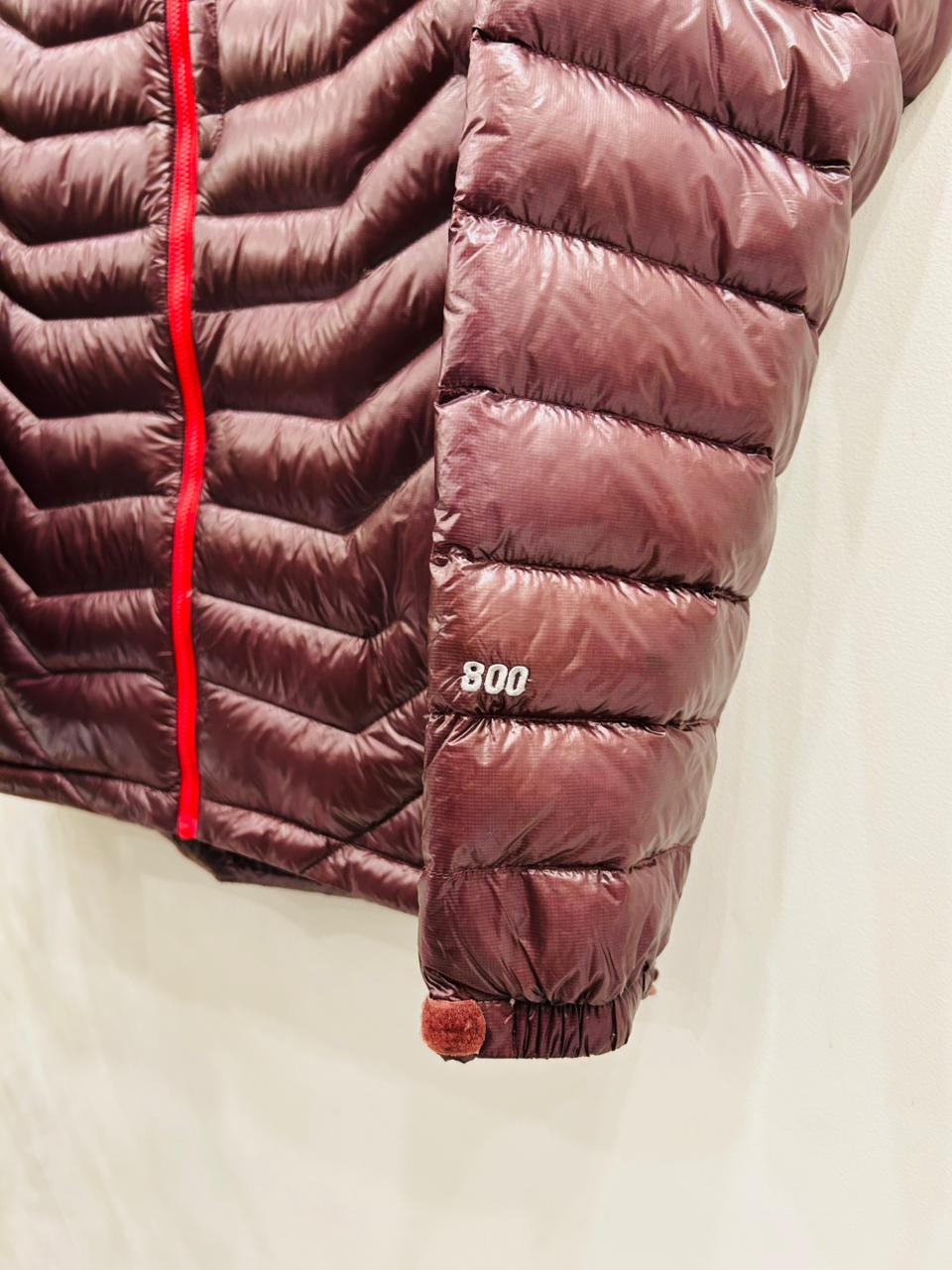 The North Face Summit Series 800 Unisex Ultra Lightweight Puffer Jacket