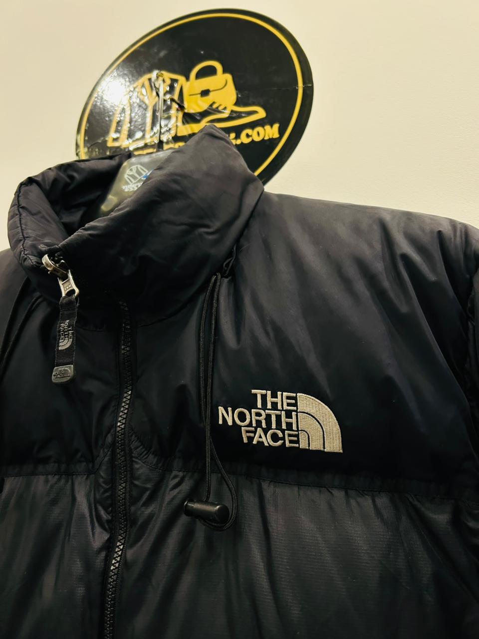 The North Face Ultra Lightweight Packable Puffer Jacket (NF7)