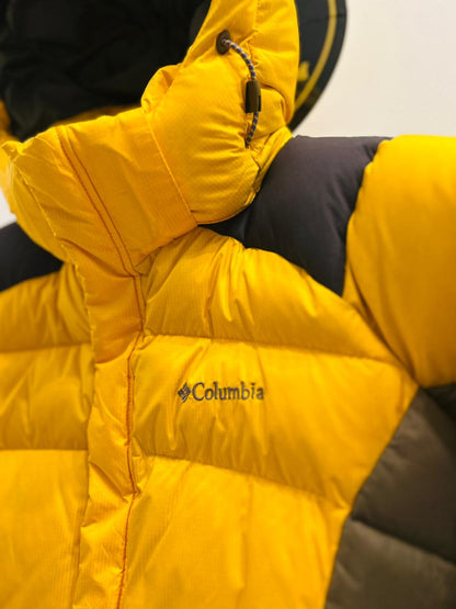 Columbia Women's Puffer Jacket with Hood