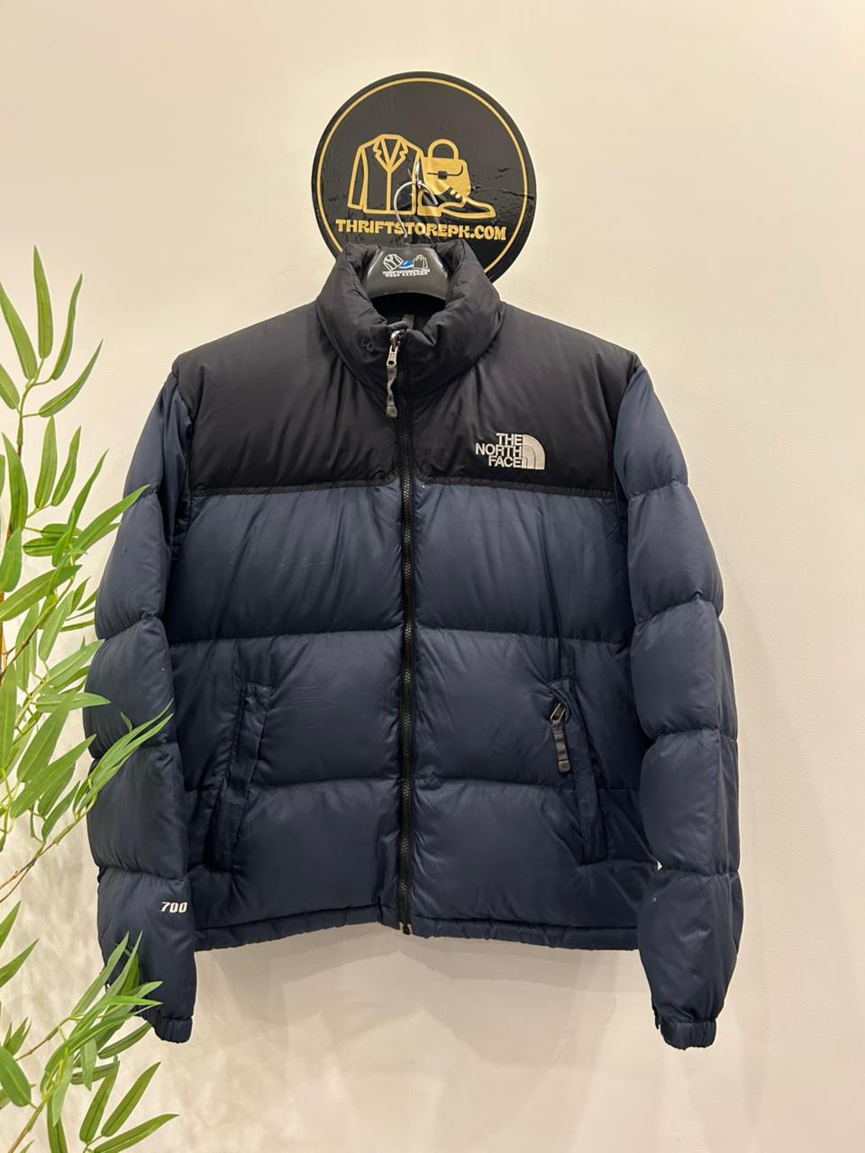 The North Face Ultra Lightweight Packable Puffer Jacket (NF15)