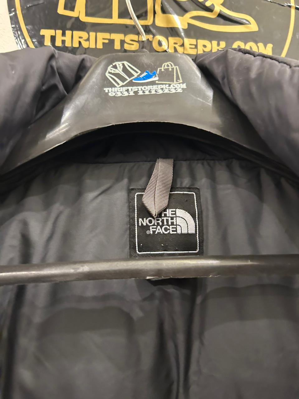The North Face Ultra Lightweight Packable Puffer Jacket (NF15)