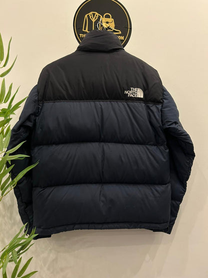 The North Face Ultra Lightweight Packable Puffer Jacket (NF15)