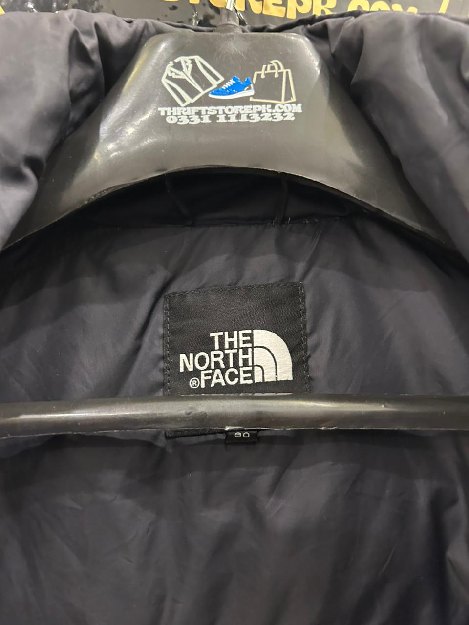 The North Face Ultra Lightweight Packable Puffer Jacket (NF9)