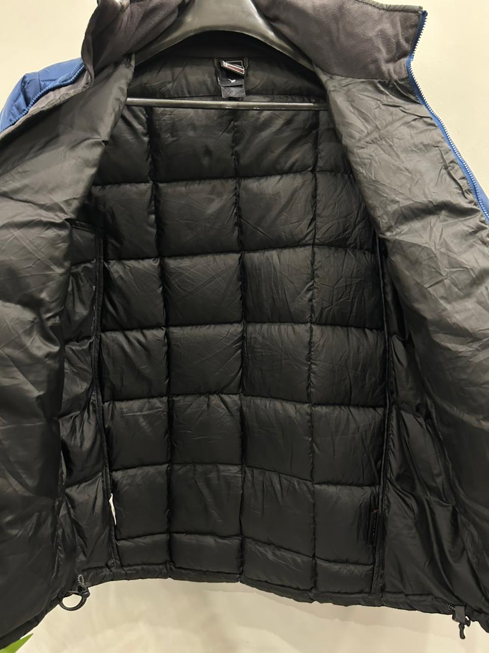 The North Face Ultra Lightweight Packable Puffer Jacket (NF11)