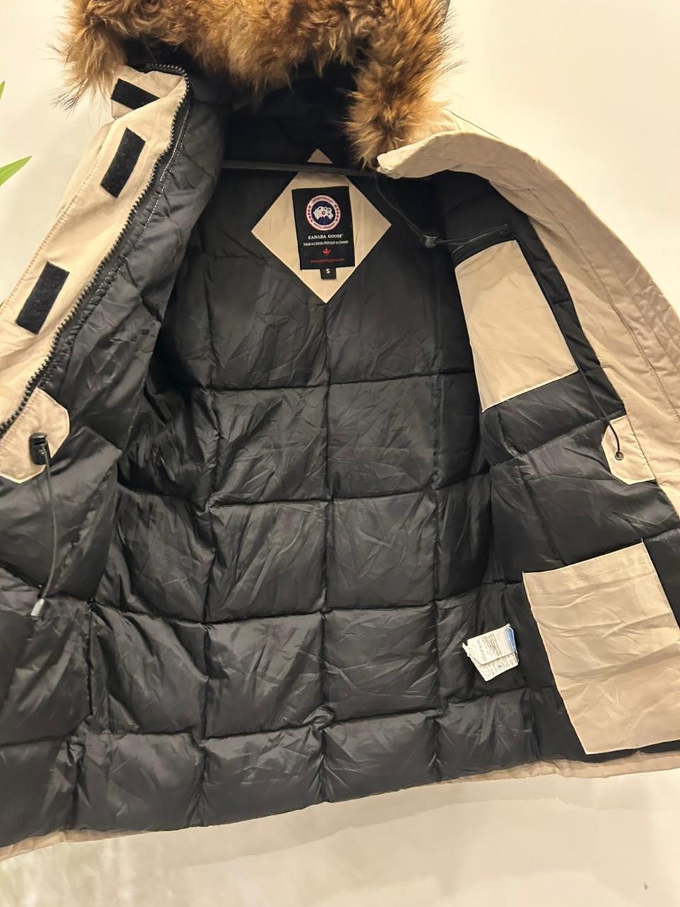 Canada Goose Expedition Parka