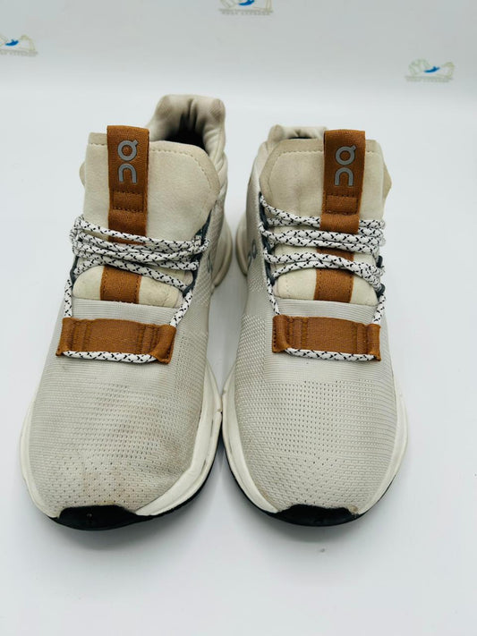 On Cloudnova Running Shoes