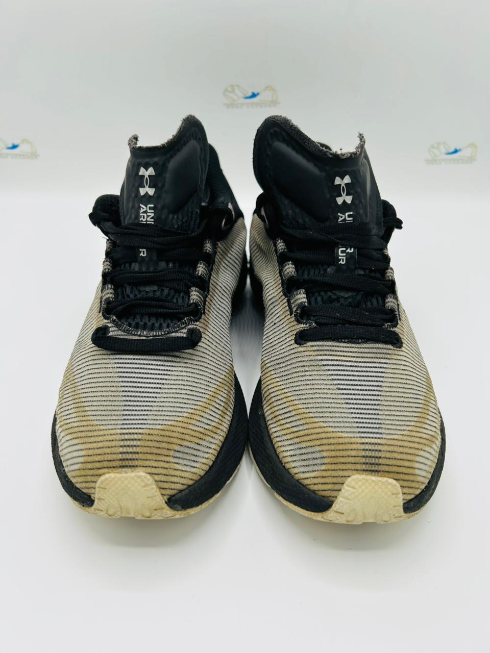 Under Armour HOVR Machina Breeze Running Shoes