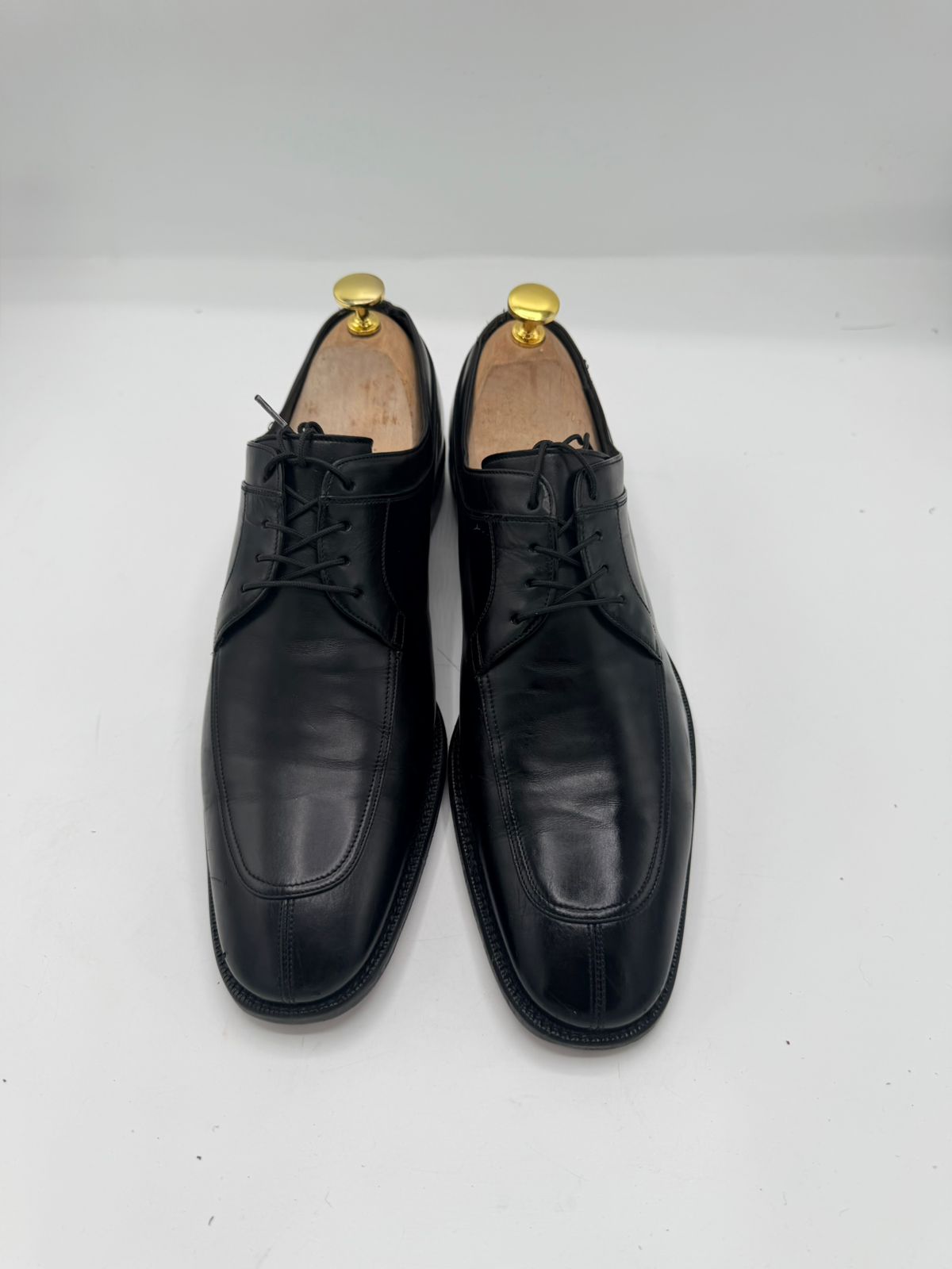 Salvatore Ferragamo Men’s Black Leather Lace-Up Dress Shoes