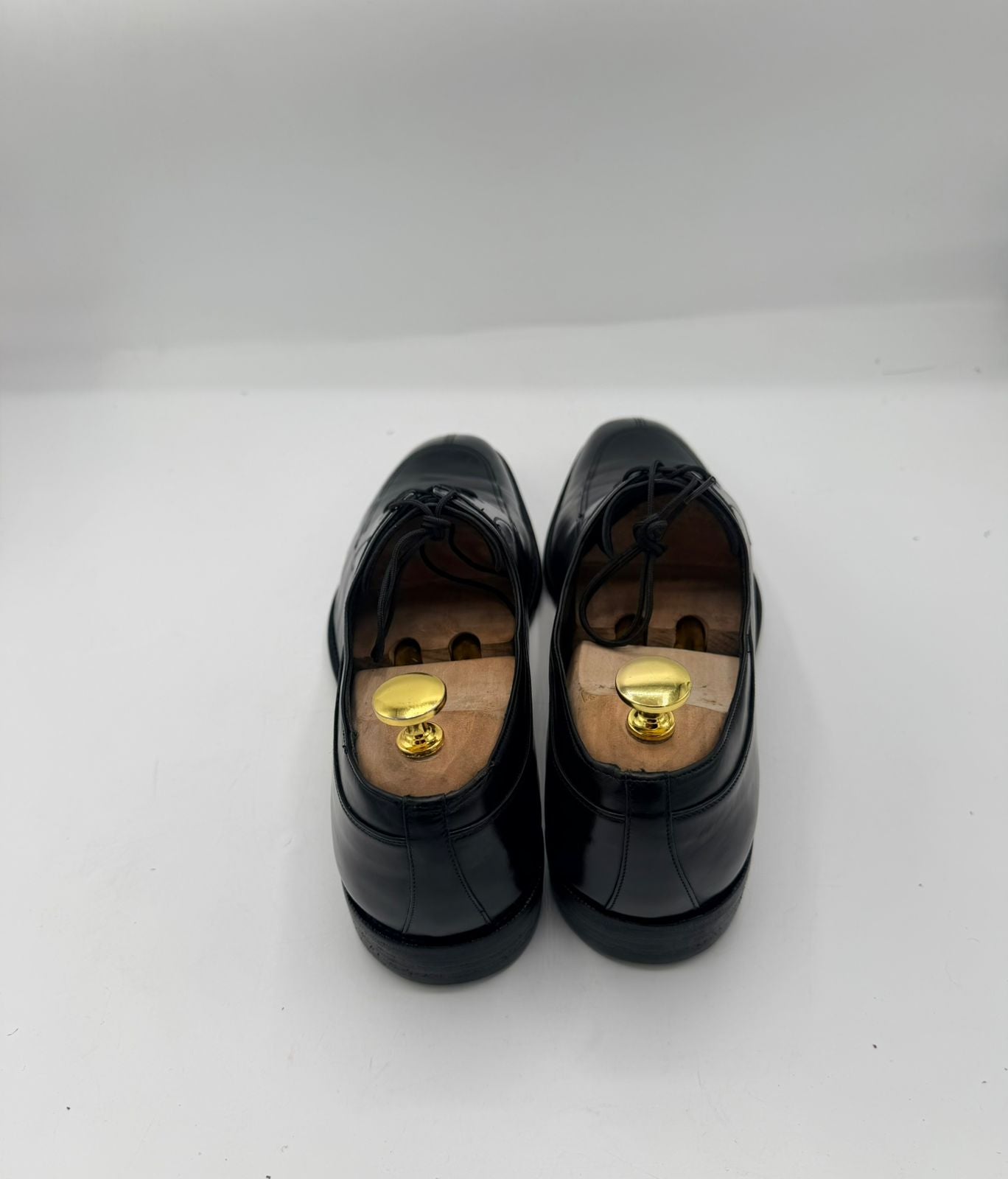 Salvatore Ferragamo Men’s Black Leather Lace-Up Dress Shoes