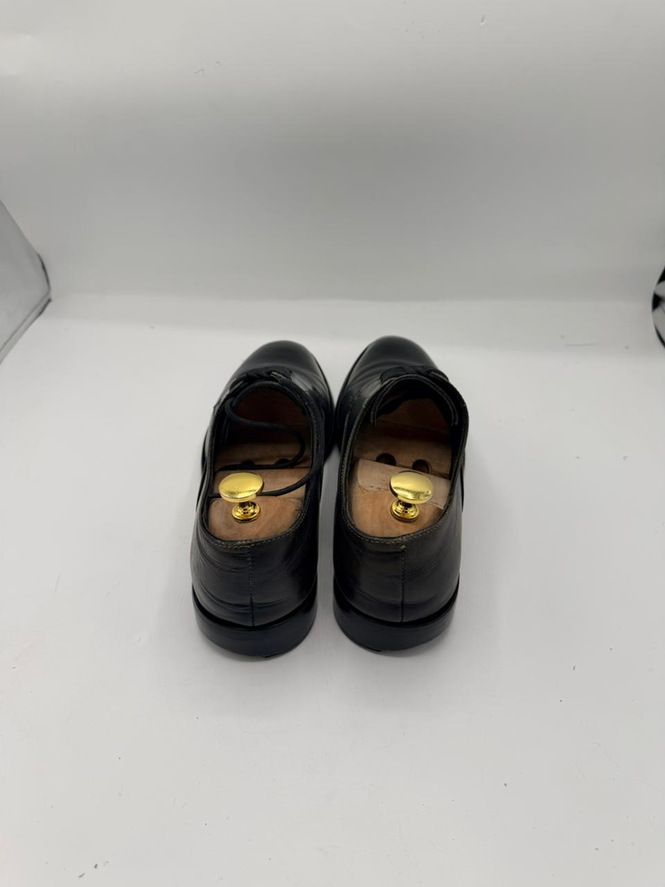 Louis Vuitton Black Leather Derby Shoes (TSPK 0011)
