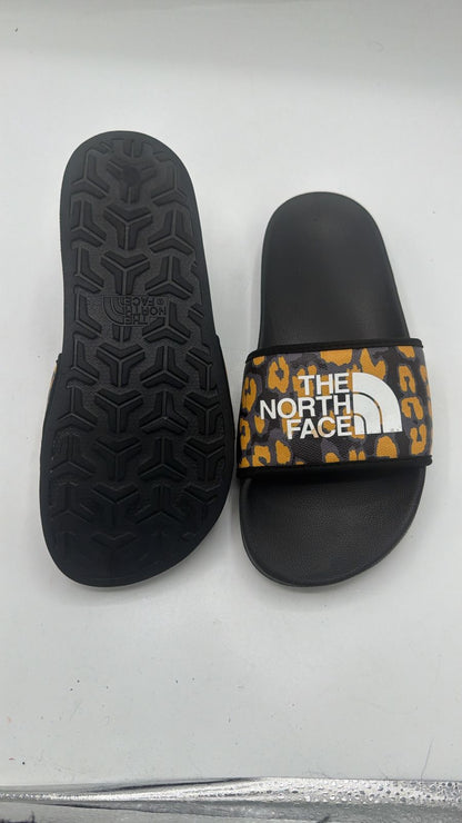 The North Face Women’s Base Camp III Slides (TSPK 0014)