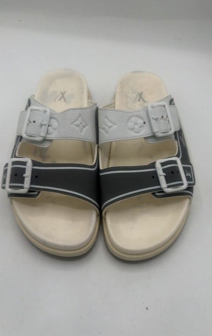Louis Vuitton Leather Sandals