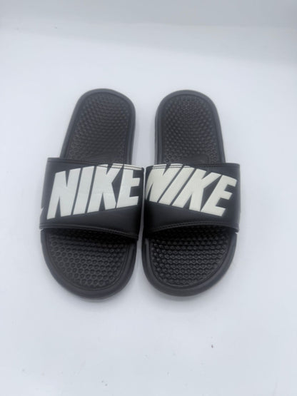 Nike Benassi JDI Men’s Slide Sandals