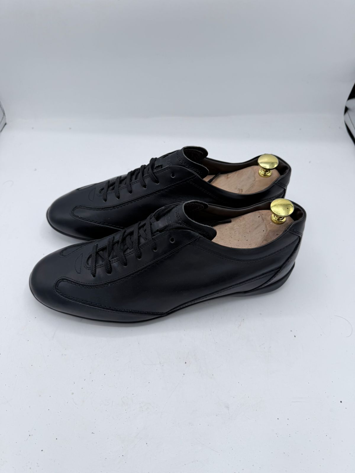 Tod’s Black Leather Low-Top Sneakers