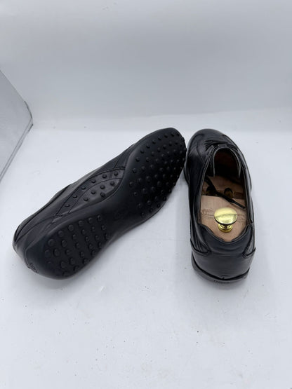 Tod’s Black Leather Low-Top Sneakers