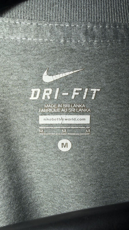 Nike Women's Graphic Swoosh T-Shirt