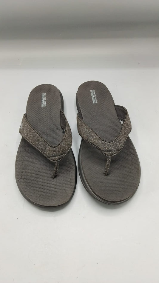 Skechers Men’s GO WALK Arch Fit Sandals