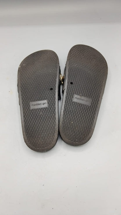 Madden Girl Flynn-C Slip-On Slippers