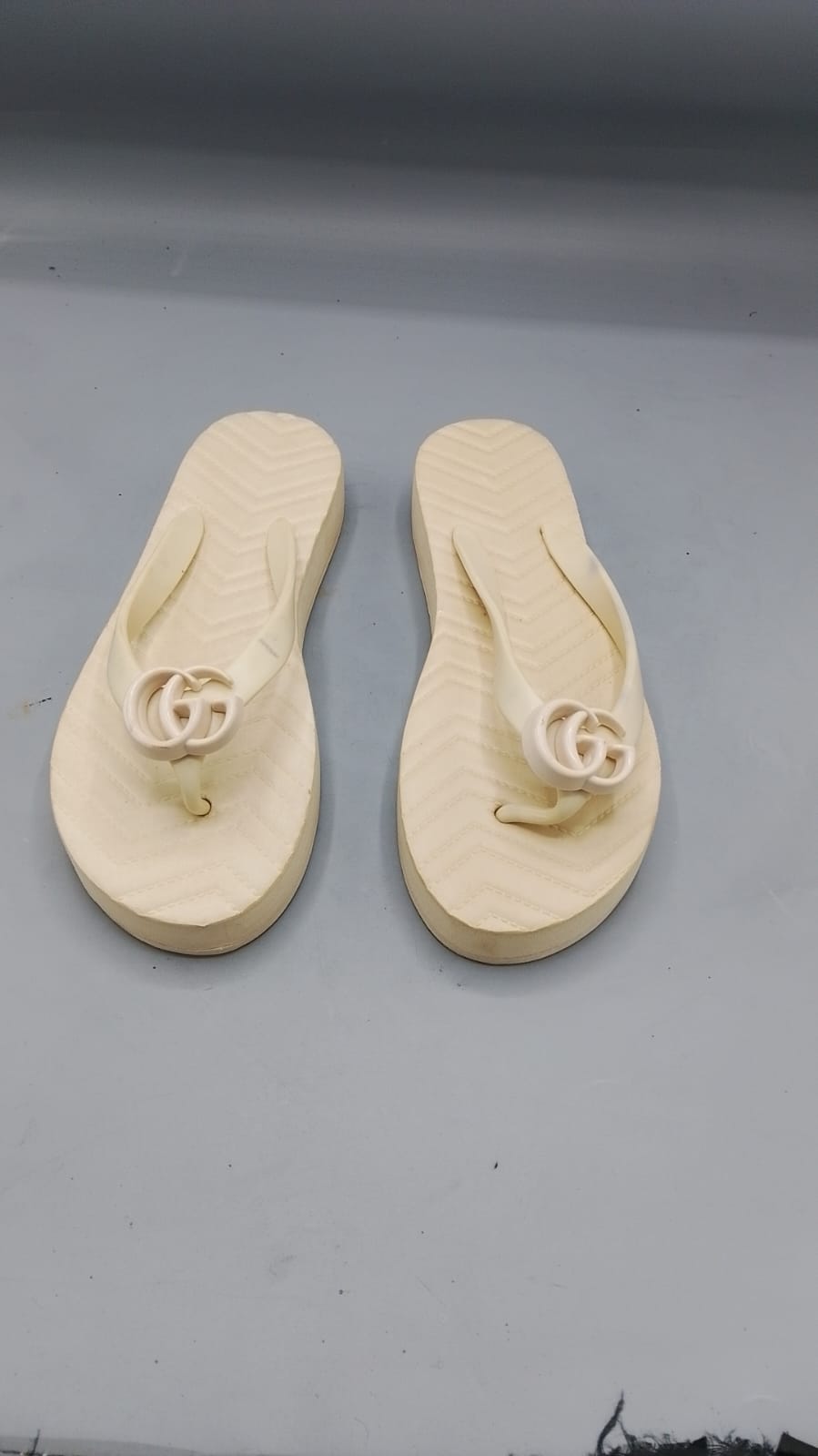 Gucci Double G Thong Sandals